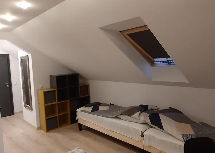 Sloneczna كرينيتا مورسكا